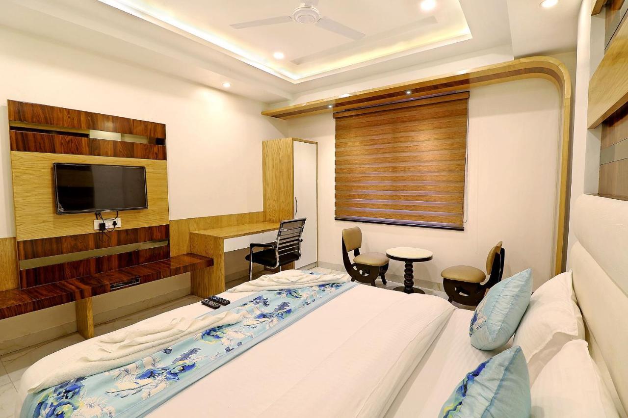 Hotel York Legacy -3 Minutes Walk From New Delhi Railway Station 'The 5 Star Ambience' Newly Built Nova Deli Exterior foto