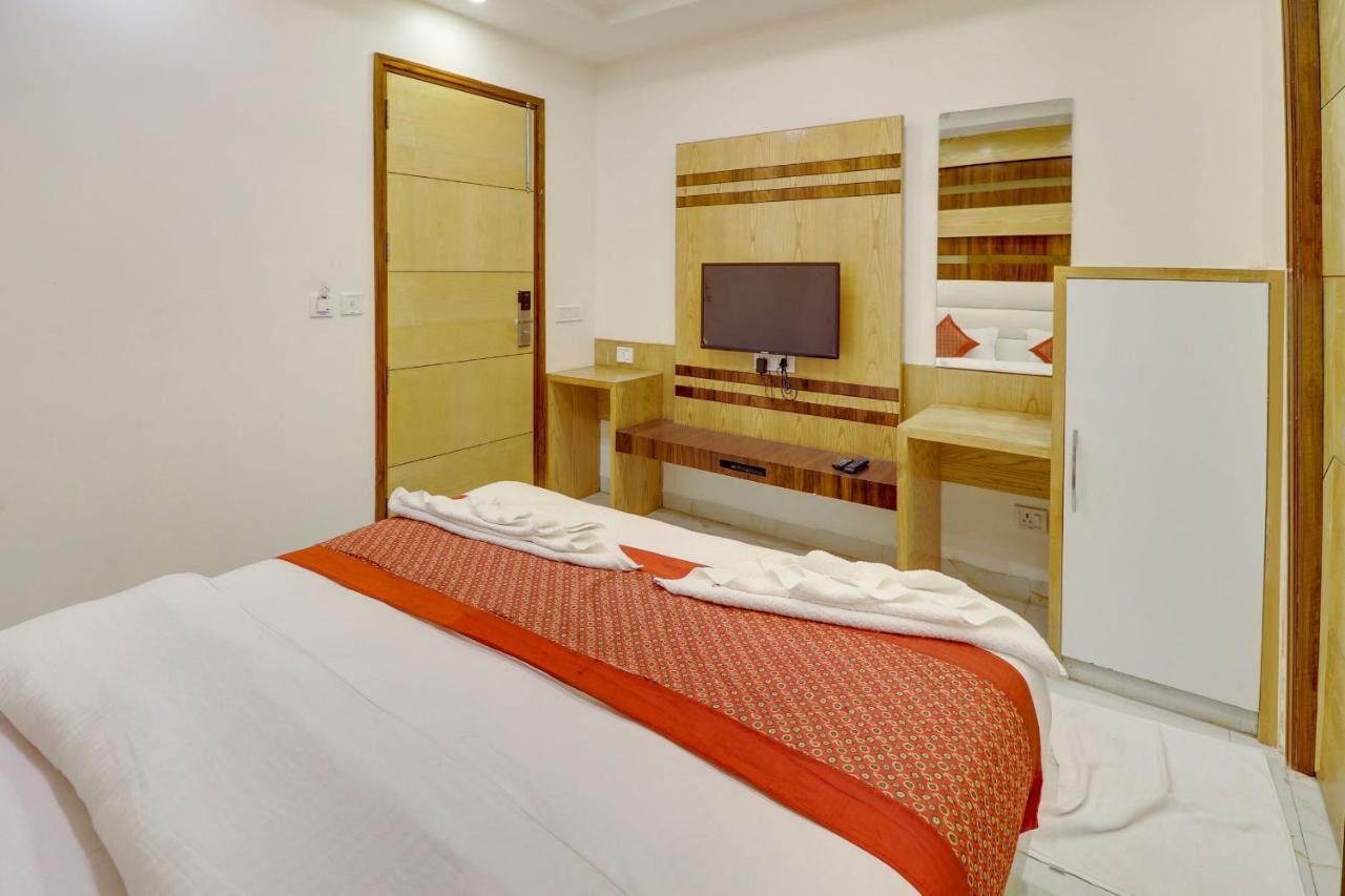 Hotel York Legacy -3 Minutes Walk From New Delhi Railway Station 'The 5 Star Ambience' Newly Built Nova Deli Exterior foto