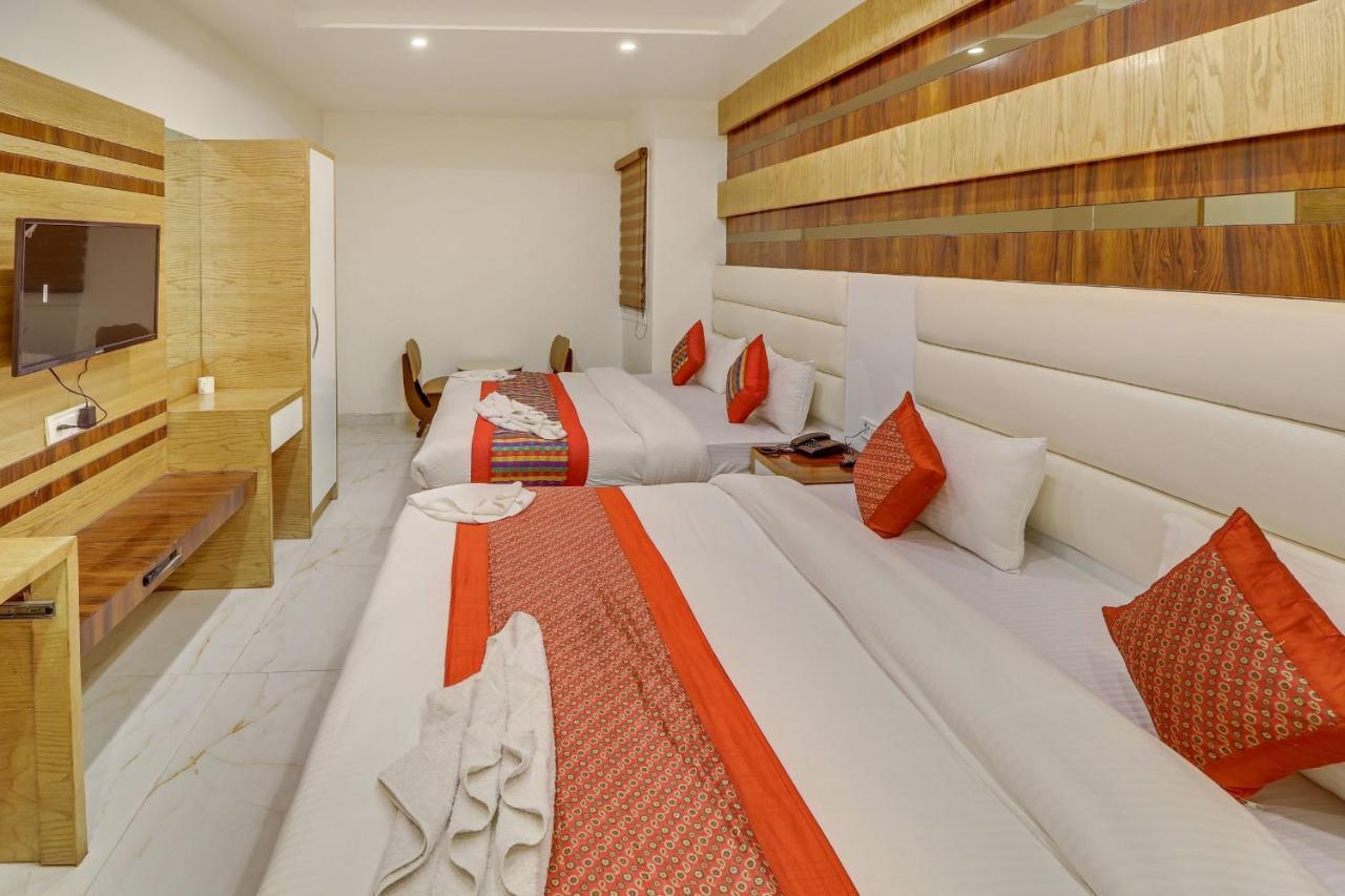 Hotel York Legacy -3 Minutes Walk From New Delhi Railway Station 'The 5 Star Ambience' Newly Built Nova Deli Exterior foto