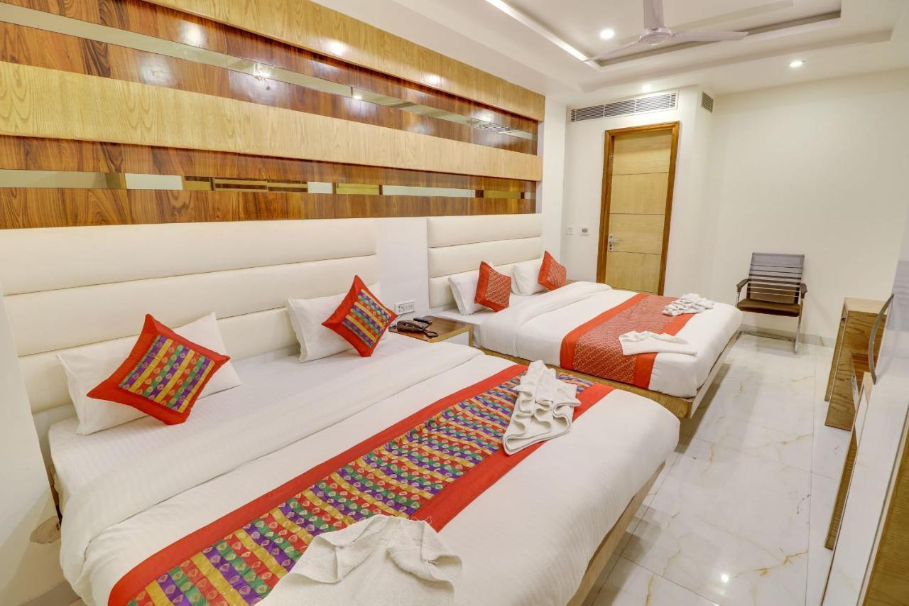 Hotel York Legacy -3 Minutes Walk From New Delhi Railway Station 'The 5 Star Ambience' Newly Built Nova Deli Exterior foto